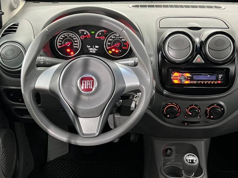FIAT - PALIO - 2013/2013 - Cinza - R$ 40.900,00