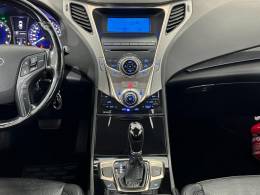 HYUNDAI - AZERA - 2012/2013 - Preta - R$ 77.900,00