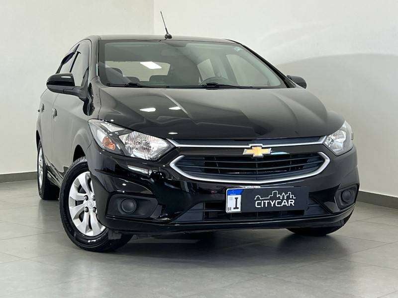 CHEVROLET - ONIX - 2018/2019 - Preta - R$ 56.900,00