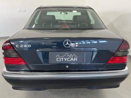 MERCEDES-BENZ - C 240 - 1998/1998 - Preta - R$ 69.900,00