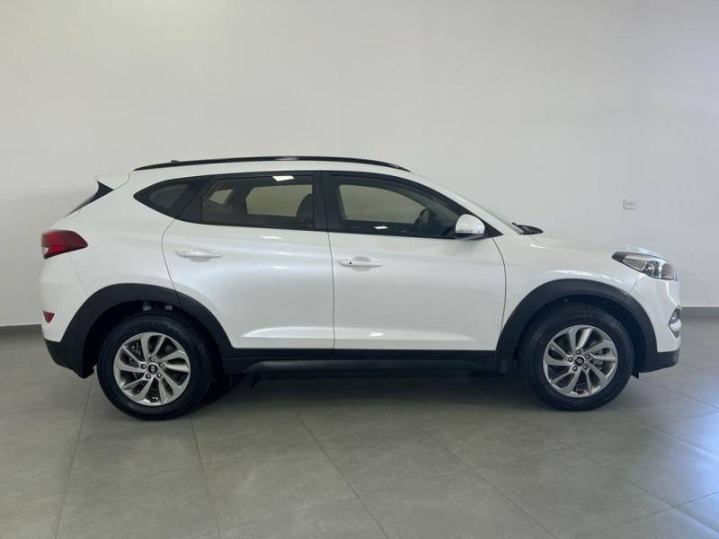 HYUNDAI - TUCSON - 2018/2019 - Branca - R$ 115.900,00