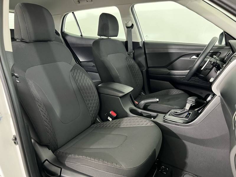 HYUNDAI - CRETA - 2021/2022 - Branca - R$ 123.900,00