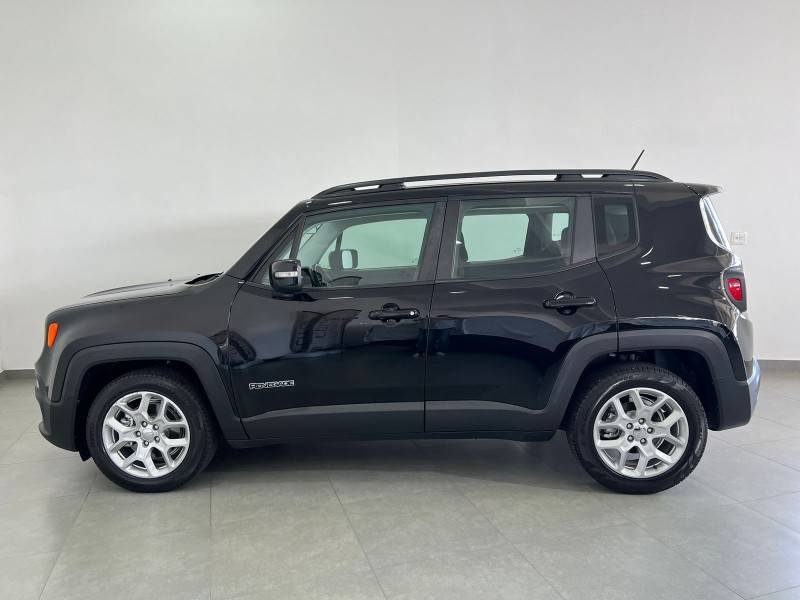 JEEP - RENEGADE - 2015/2016 - Preta - R$ 70.900,00