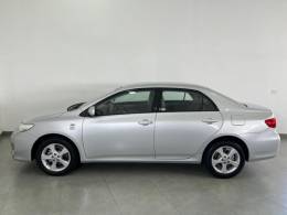 TOYOTA - COROLLA - 2011/2012 - Prata - R$ 65.900,00