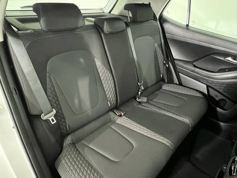 HYUNDAI - CRETA - 2021/2022 - Branca - R$ 123.900,00