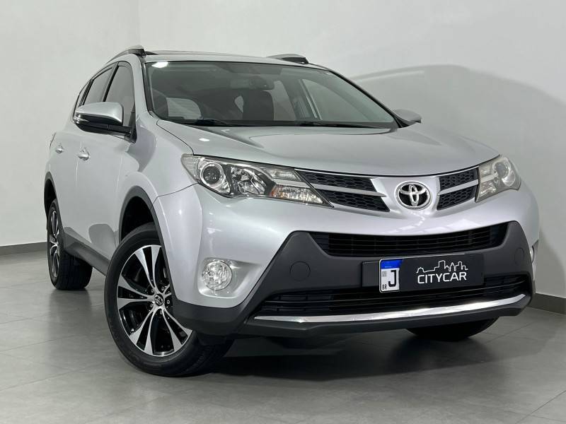 TOYOTA - RAV4 - 2015/2015 - Prata - R$ 115.900,00