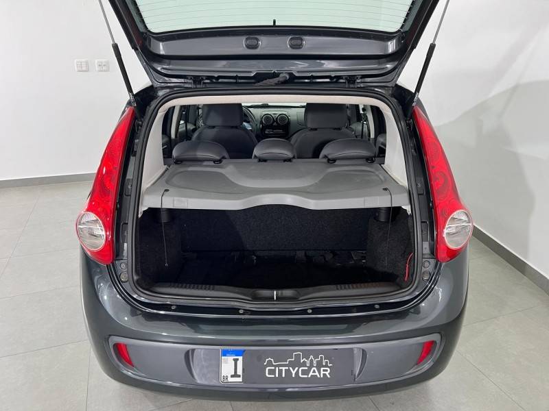 FIAT - PALIO - 2013/2013 - Cinza - R$ 40.900,00